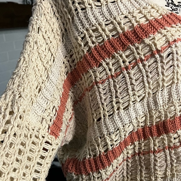 Urban Outfitters open knit cropped stripe sweater - Picture 4 of 5